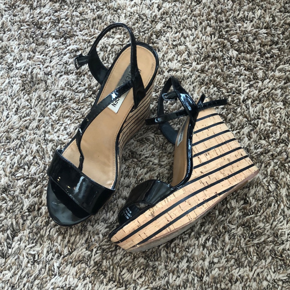 Steve Madden wedges